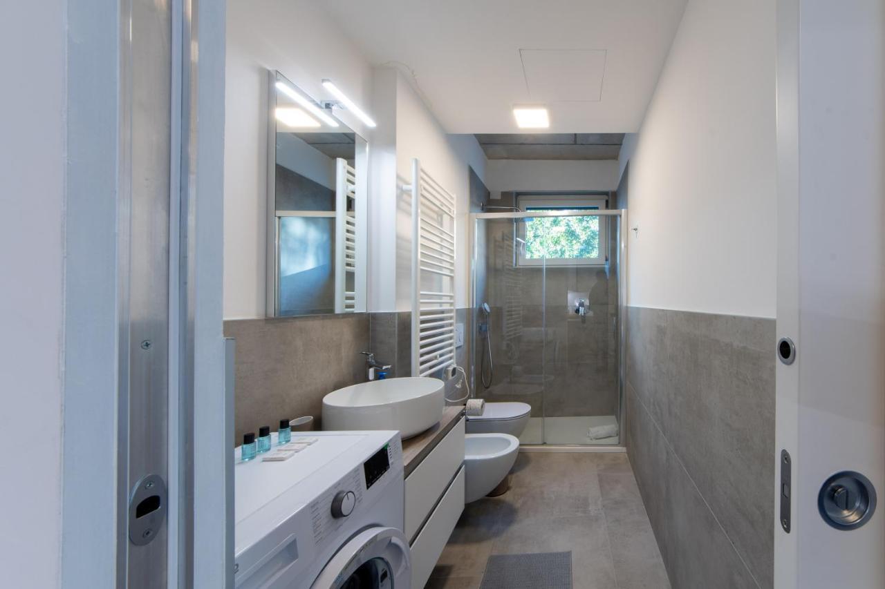Housmart Toscana 53 Black Bolonya Dış mekan fotoğraf
