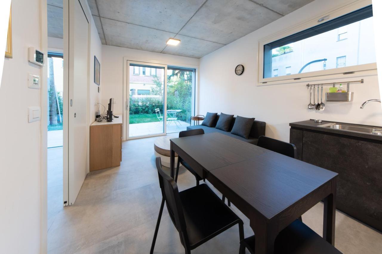 Housmart Toscana 53 Black Bolonya Dış mekan fotoğraf