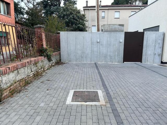 Housmart Toscana 53 Black Bolonya Dış mekan fotoğraf